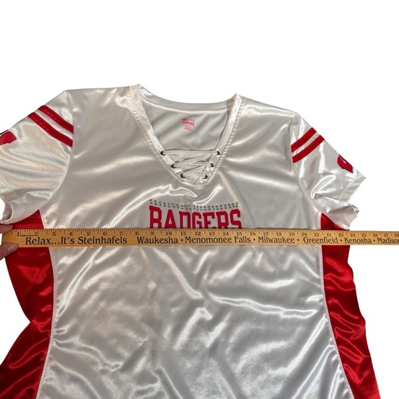 Knights Apparel Wisconsin Badgers Womens Size 2XL Jersey Shirt w/ Rhinestones - Picture 6 of 13
